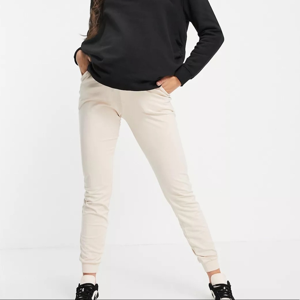 ASOS Maternity sweatpants under the bump size 4 small beige